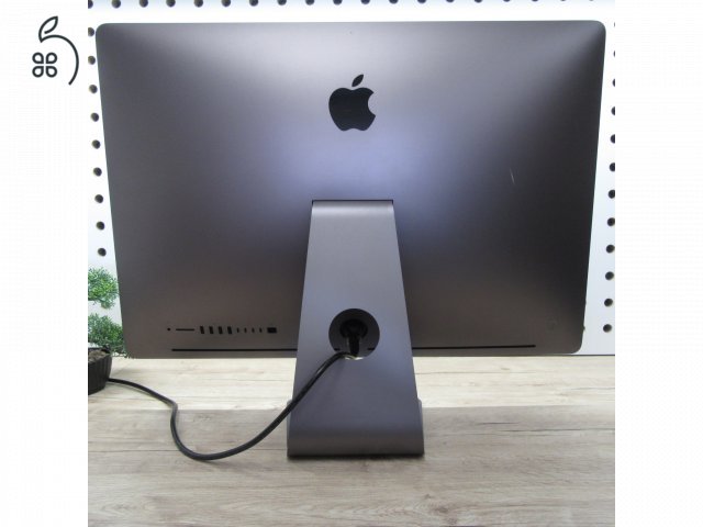 Apple iMac Pro 27 5K (2017) Xeon W 3,2GHz Vega 64 16GB / 128GB / 1TB SSD – használt – 6 hónap garancia