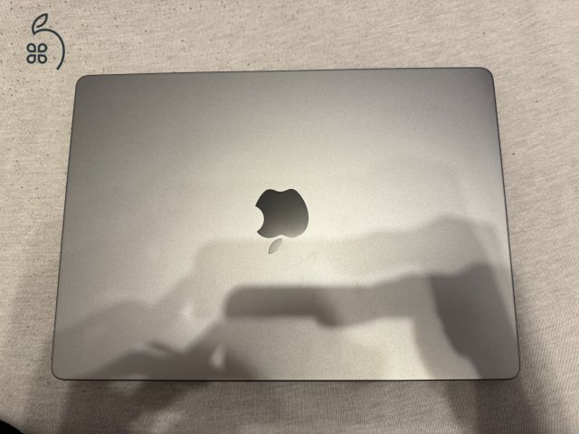 Grey Apple MacBook Pro 14