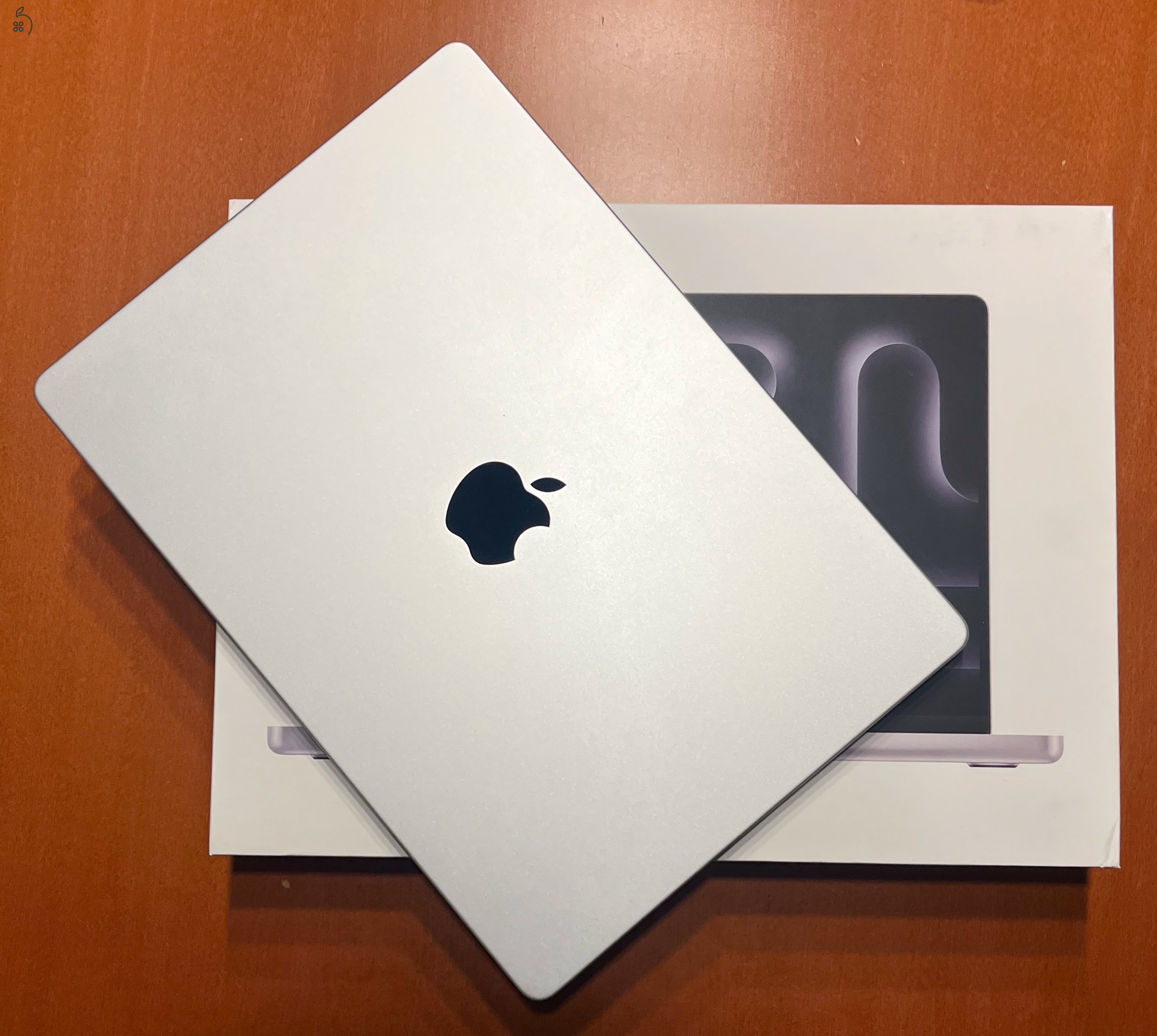 Eladó 14 hüvelykes MacBook Pro (2024)