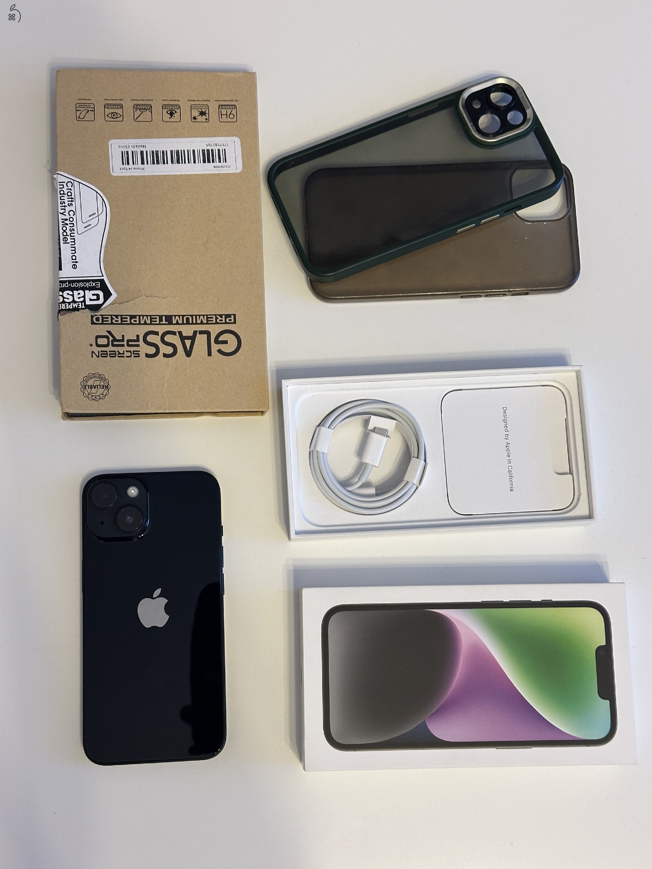 Éjfekete iPhone 14 128gb 84% akku