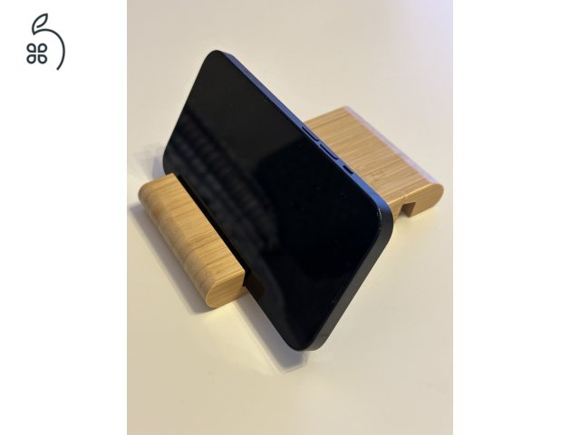 Éjfekete iPhone 14 128gb 84% akku