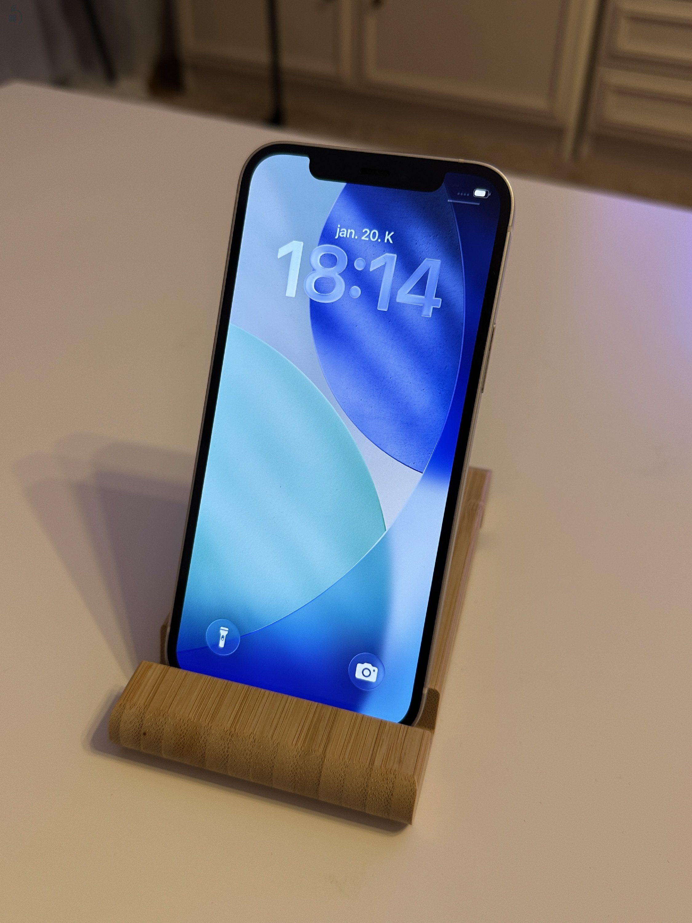 Gyönyörű állapotú iPhone 12 100% AKKU!