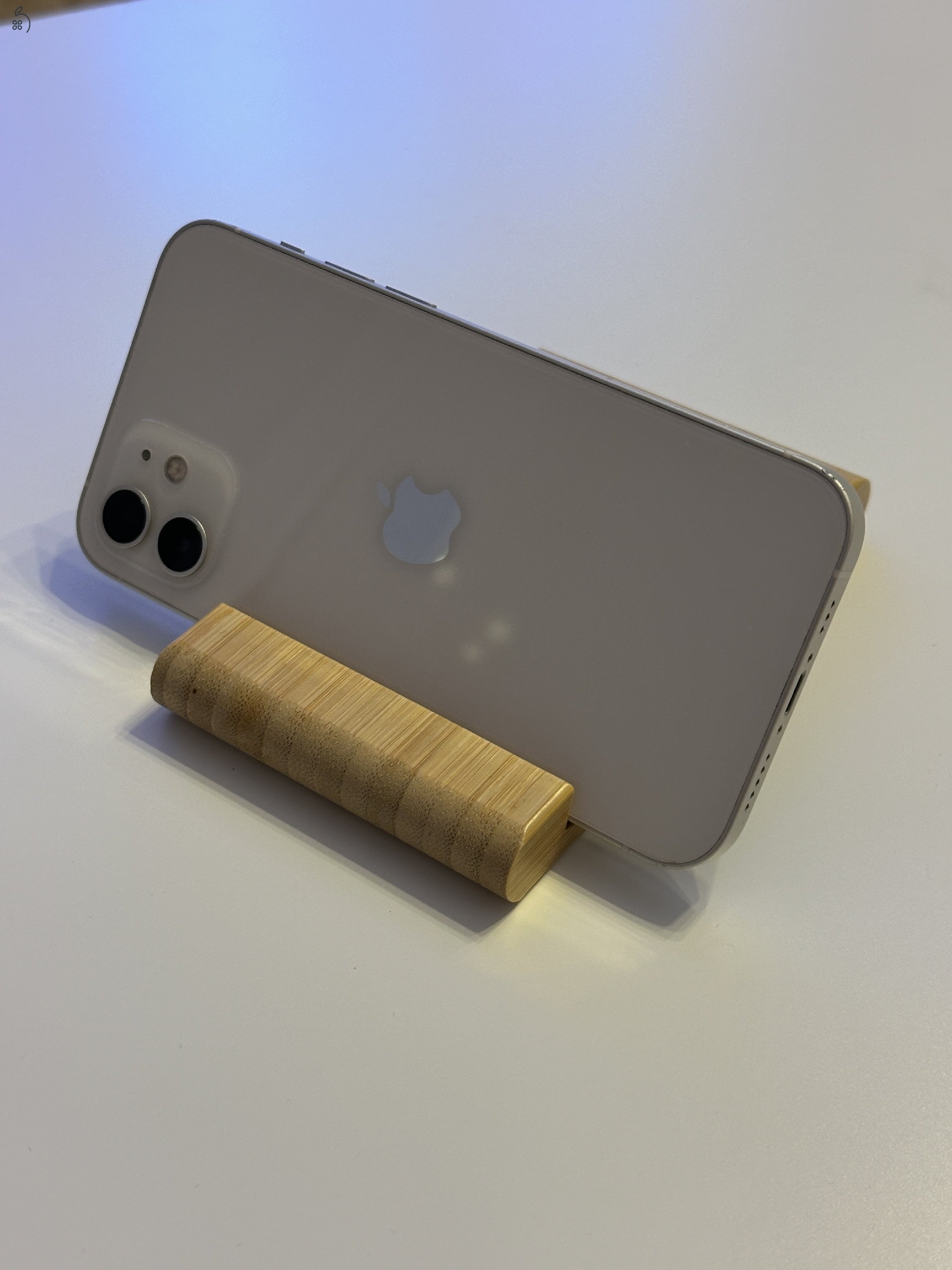 Gyönyörű állapotú iPhone 12 100% AKKU!