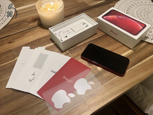 iPhone XR 64GB Product RED független