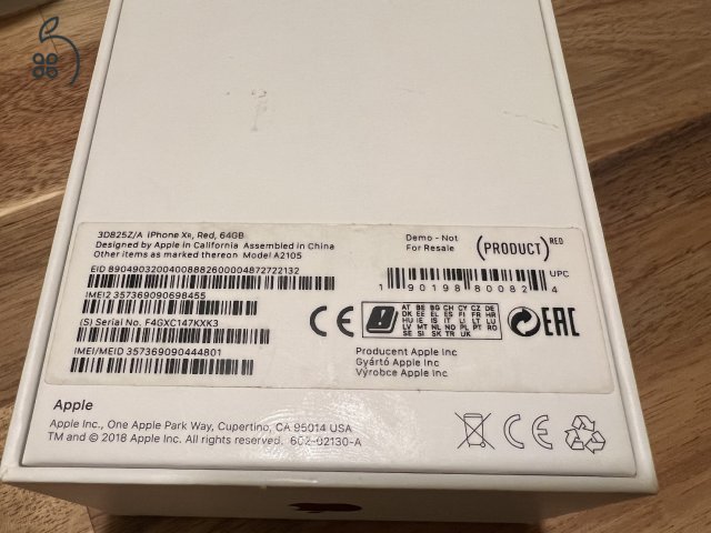 iPhone XR 64GB Product RED független