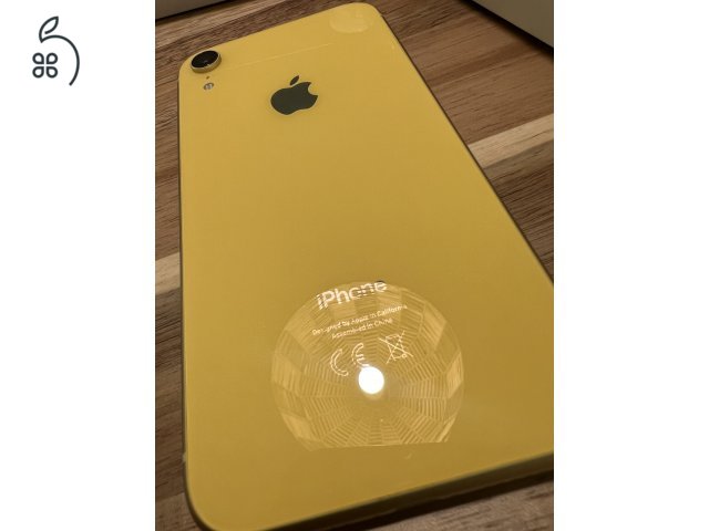 iPhone XR 64GB sárga független