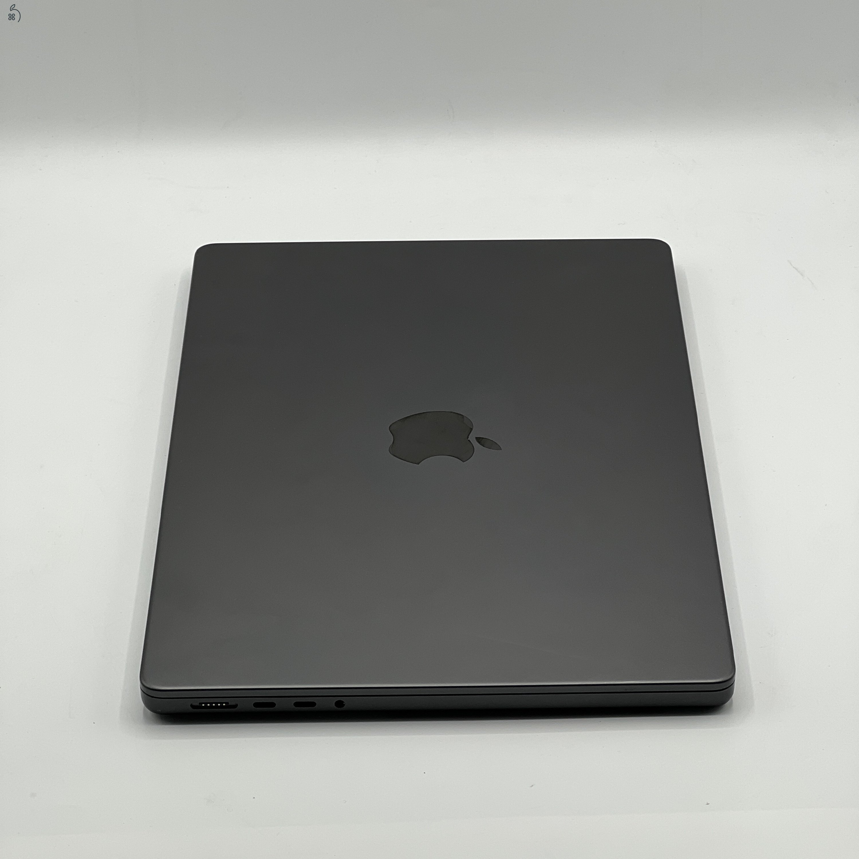 MacBook Pro 14