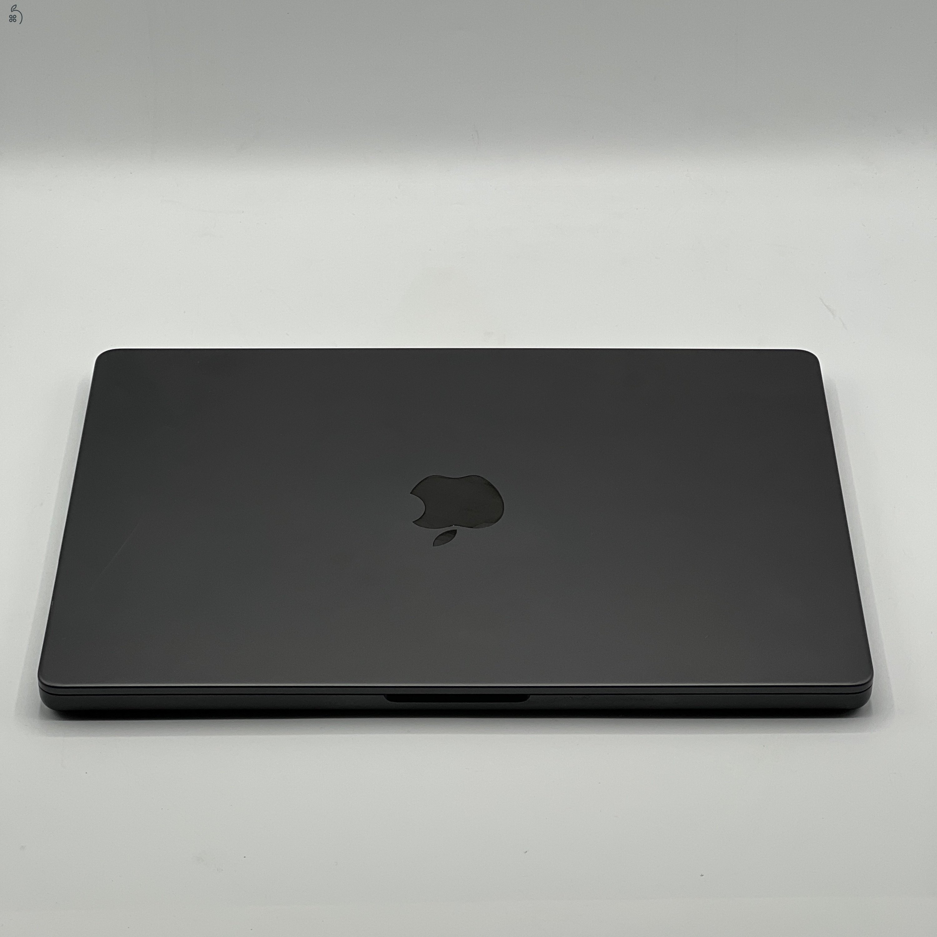 MacBook Pro 14