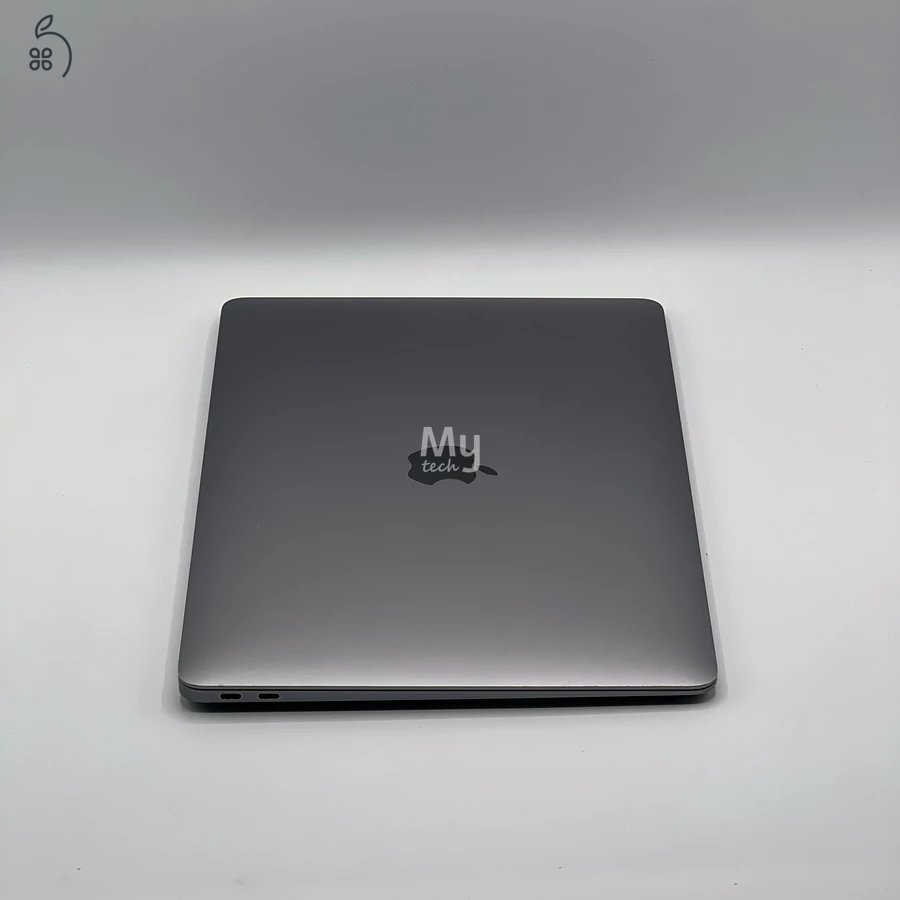 MacBook Air 13″ 2020, M1 8 Cores, 16 GB RAM, 7 core GPU, 256 GB SSD 27% Áfás (0256AB-3794) 