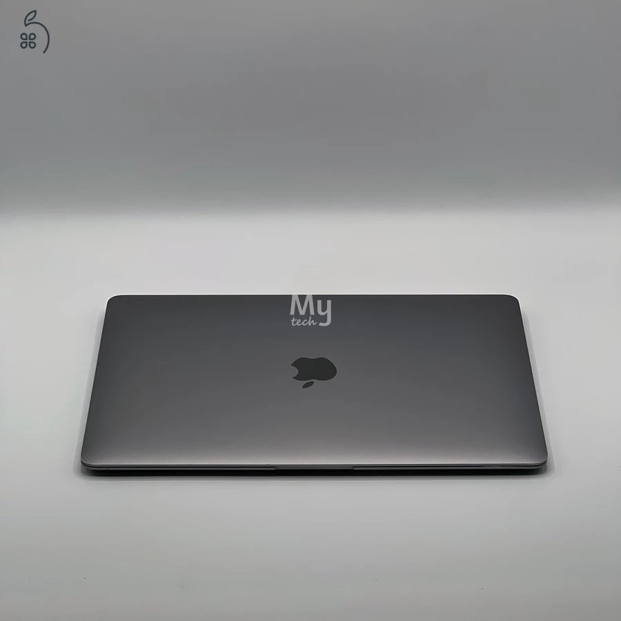 MacBook Air 13″ 2020, M1 8 Cores, 16 GB RAM, 7 core GPU, 256 GB SSD 27% Áfás (0256AB-3794) 