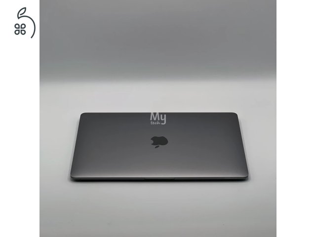 MacBook Air 13″ 2020, M1 8 Cores, 16 GB RAM, 7 core GPU, 256 GB SSD 27% Áfás (0256AB-3794) 