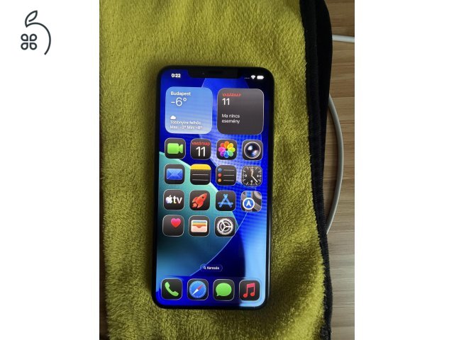 iPhone 11 Pro Max 64GB gyári független eSIM karcmentes