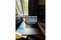 MacBook Pro 2019 Touch Bar