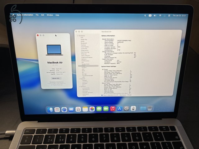 MacBook Air - M1 | 8GB RAM | 256 GB SSD | Int. Eng.