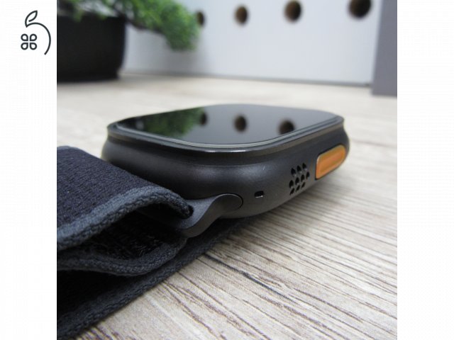 Apple Watch Ultra 2 49mm használt – 100% akku – garanciás 2028.10.09-ig