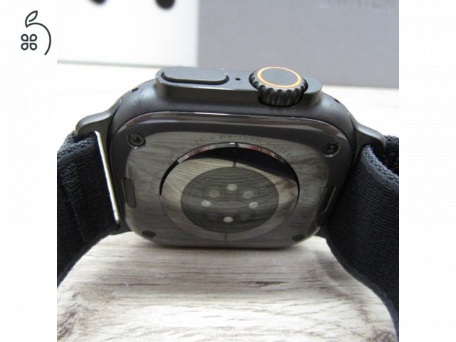 Apple Watch Ultra 2 49mm használt – 100% akku – garanciás 2028.10.09-ig