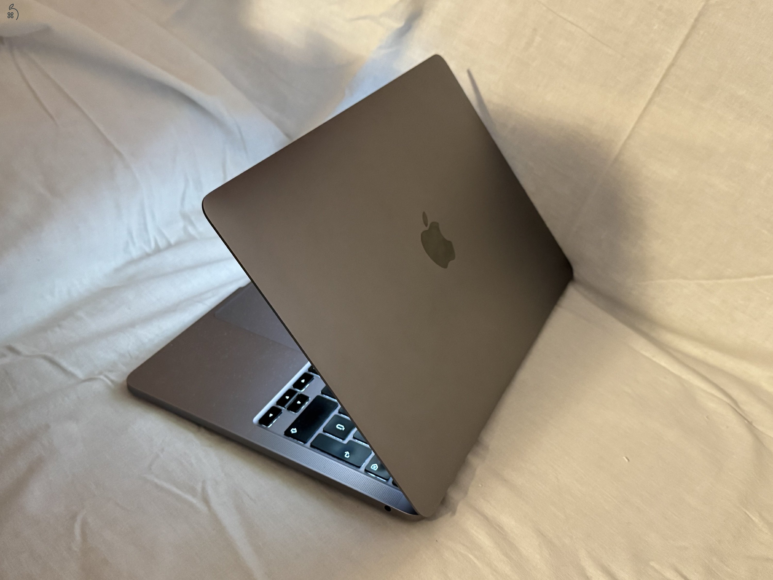 Macbook Pro M1 8/256