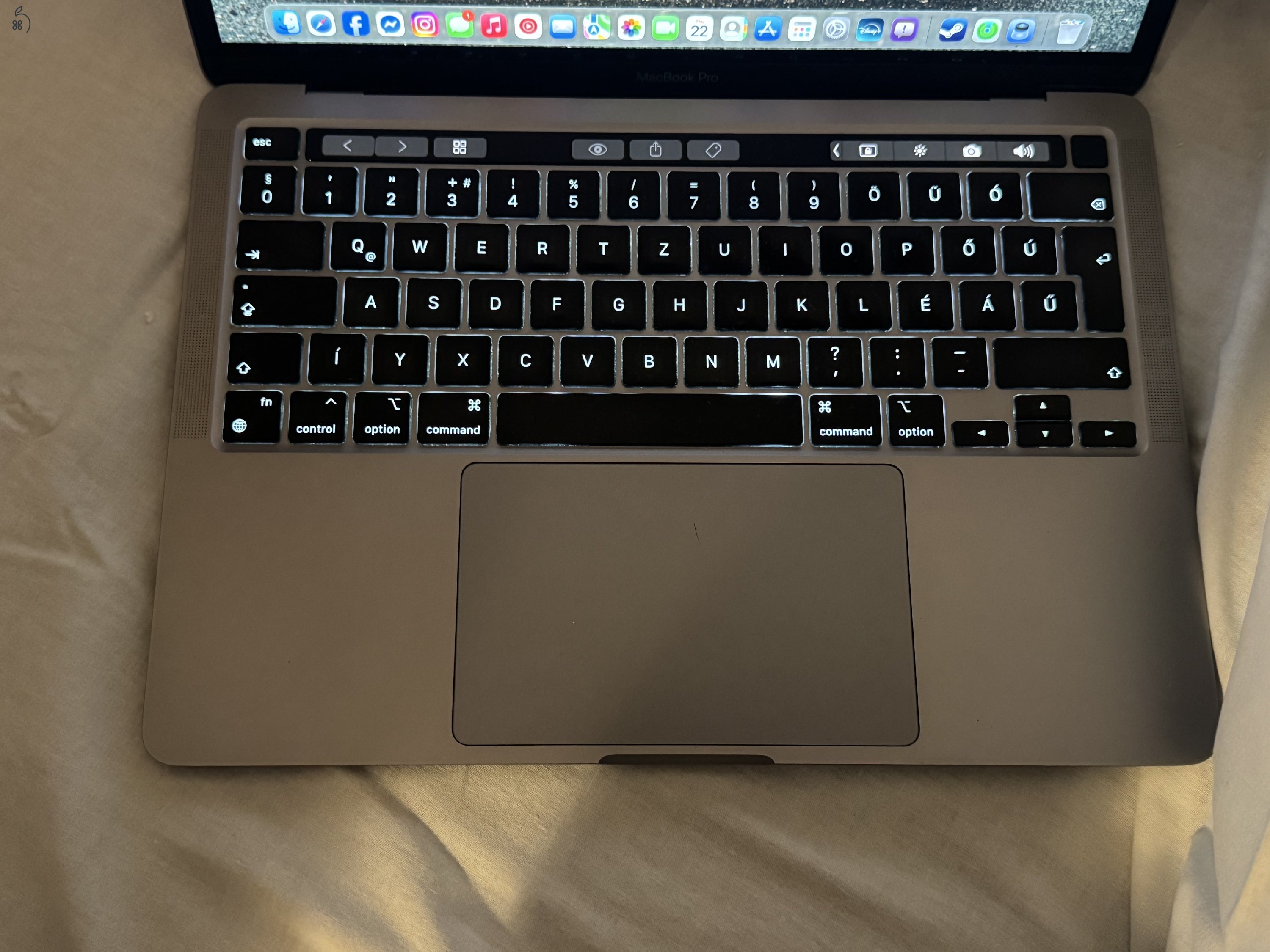 Macbook Pro M1 8/256