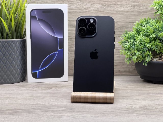 iPhone 16 Pro Max Black Titanium 256GB 2 ÉV Garanciával Számlával 100% Akku
