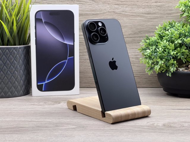 iPhone 16 Pro Max Black Titanium 256GB 2 ÉV Garanciával Számlával 100% Akku