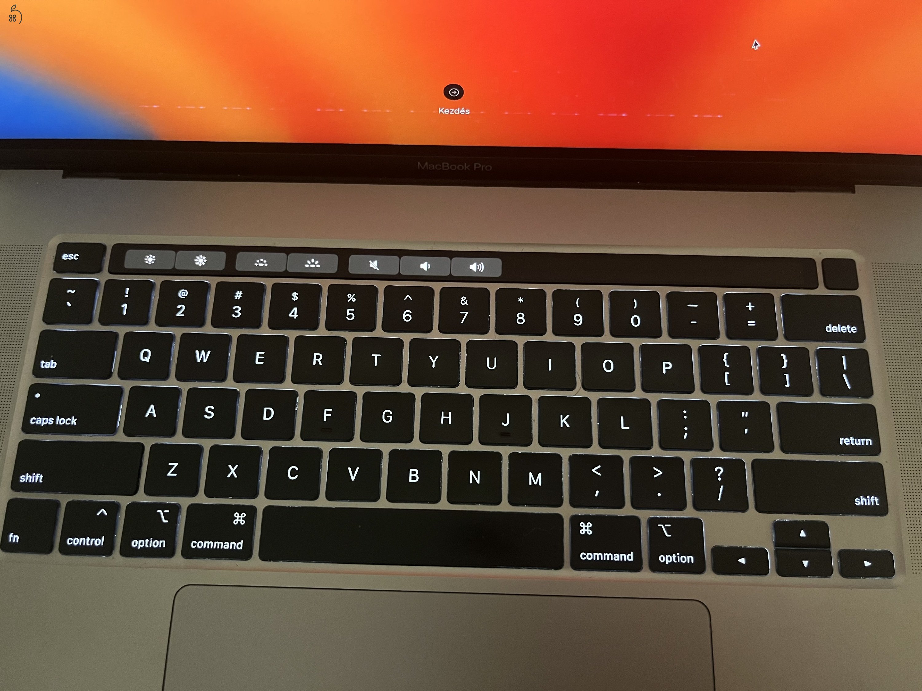 Apple Retina Macbook Pro 16 Touchbar - 2019 2020-as gyártás 