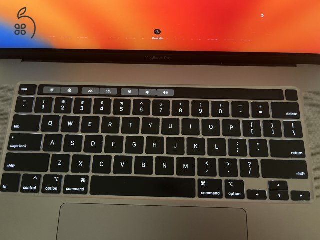Apple Retina Macbook Pro 16 Touchbar - 2019 2020-as gyártás 