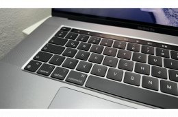 Macbook Pro 16