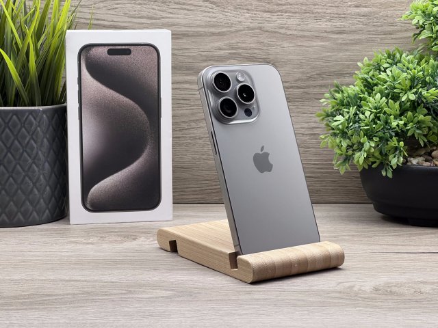 iPhone 15 Pro Natural Titanium 128GB 2 ÉV Garanciával Számlával 90% Akku