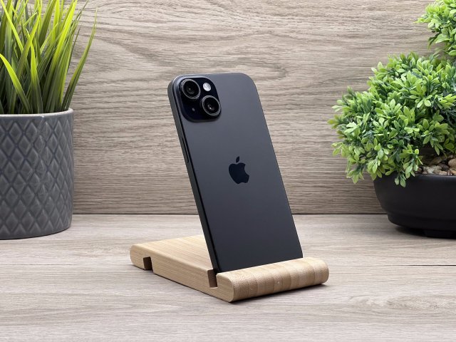 iPhone 15 Black 128GB 2 ÉV Garanciával Számlával 91% Akku