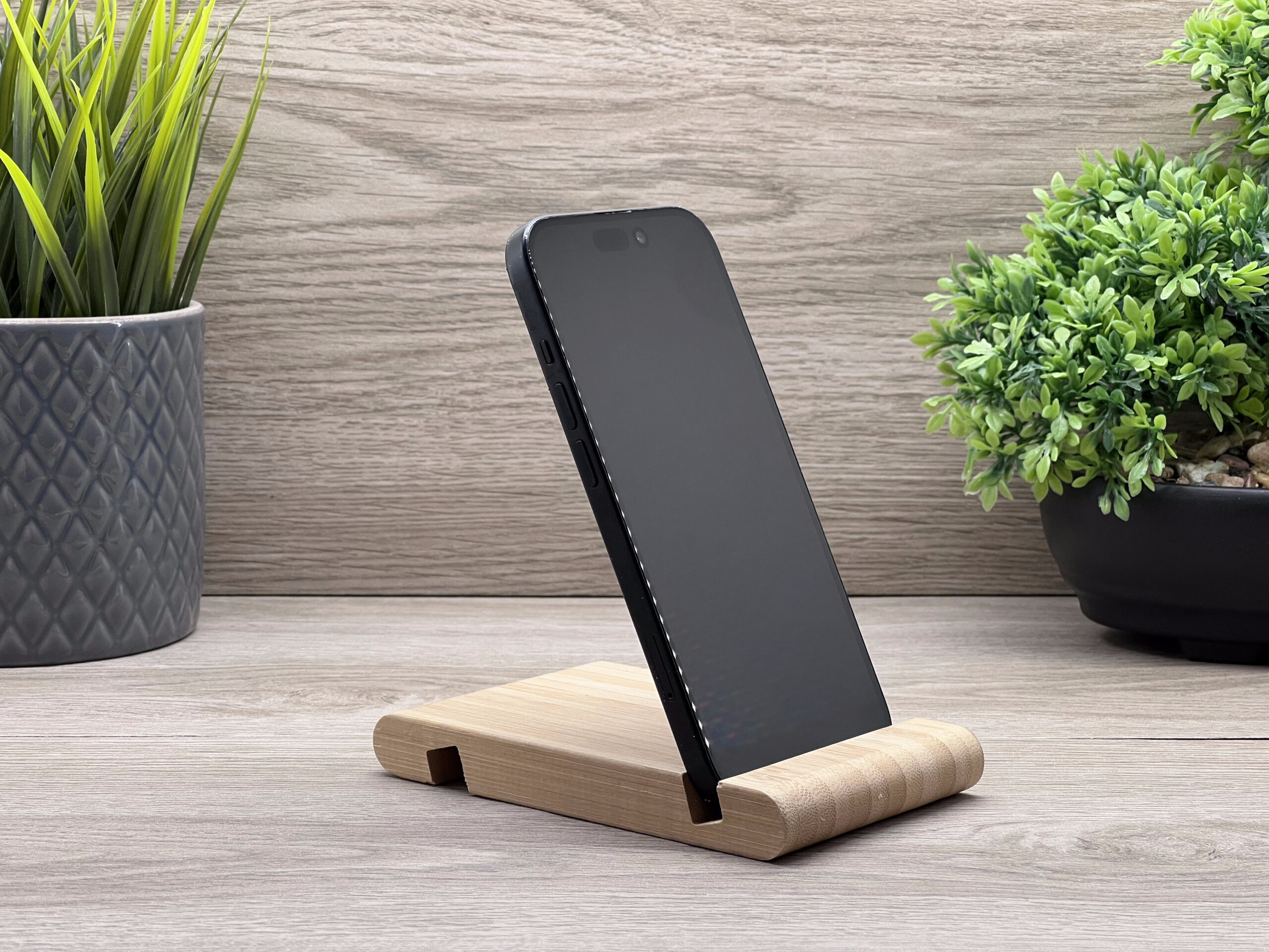 iPhone 15 Black 128GB 2 ÉV Garanciával Számlával 91% Akku