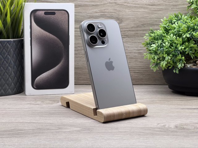 Hibátlan iPhone 15 Pro Natural Titanium 128GB 2 ÉV Garanciával Számlával 92% Akku