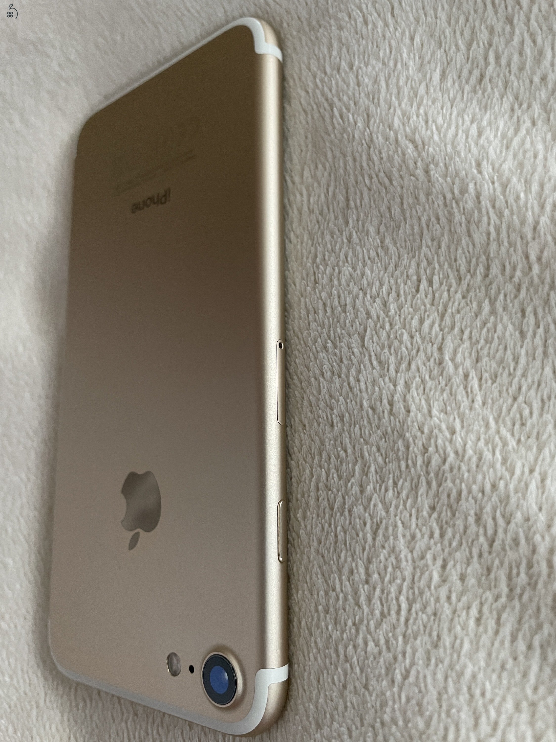 Eladó iPhone 7 gold, karcmentes, független, 128gb, 82%