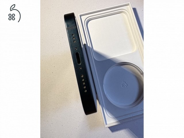 iPhone 13 128 GB fekete