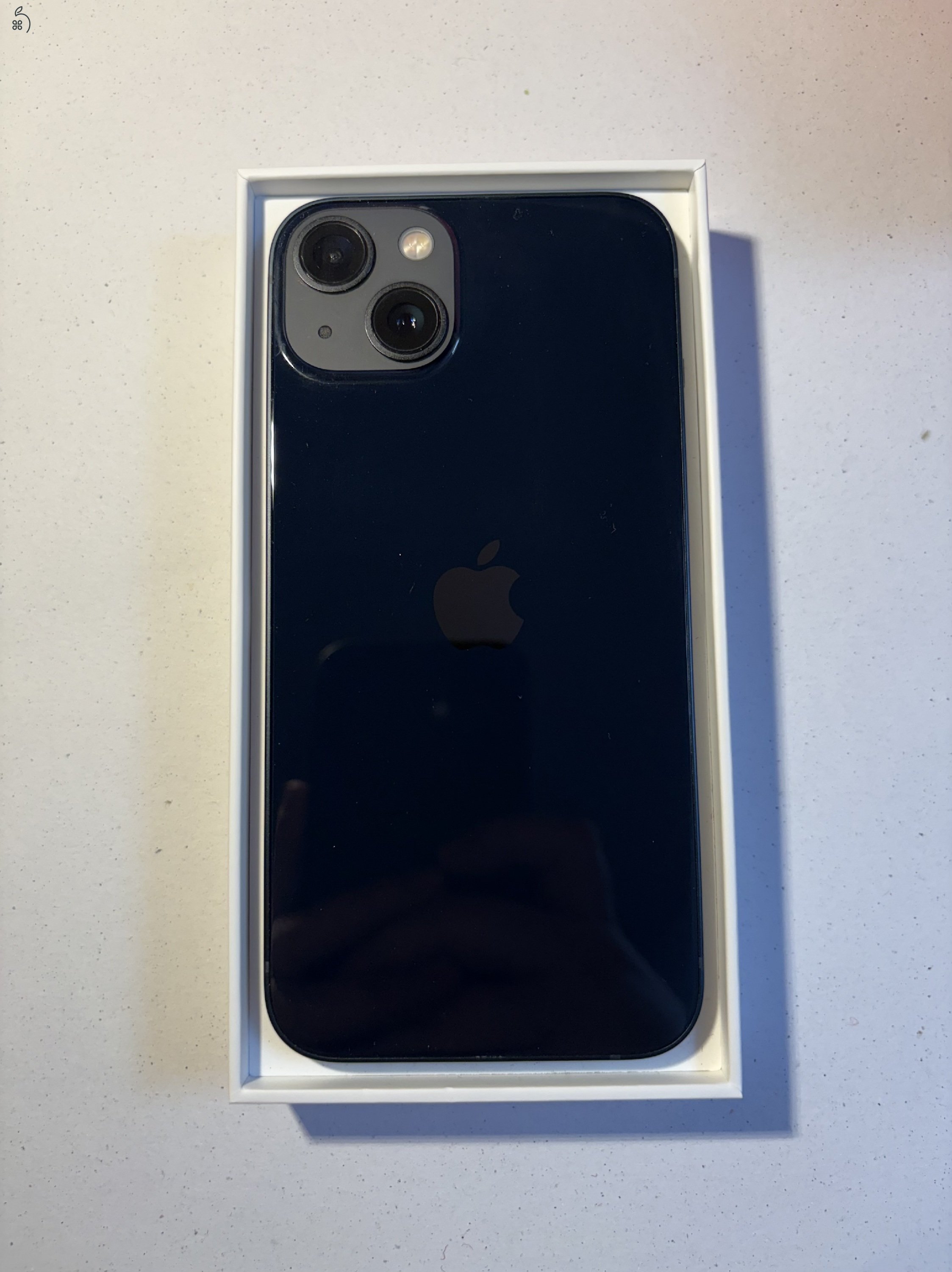 iPhone 13 128 GB fekete