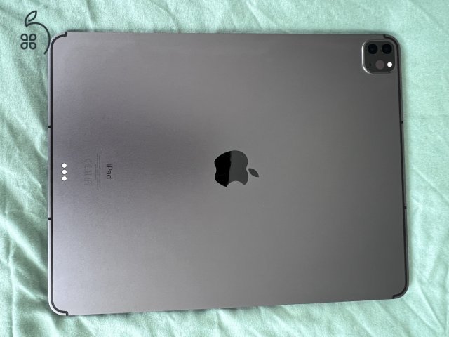 iPad Pro 5. gen 256 gb 12.9 tokkal pennel papír fóliával