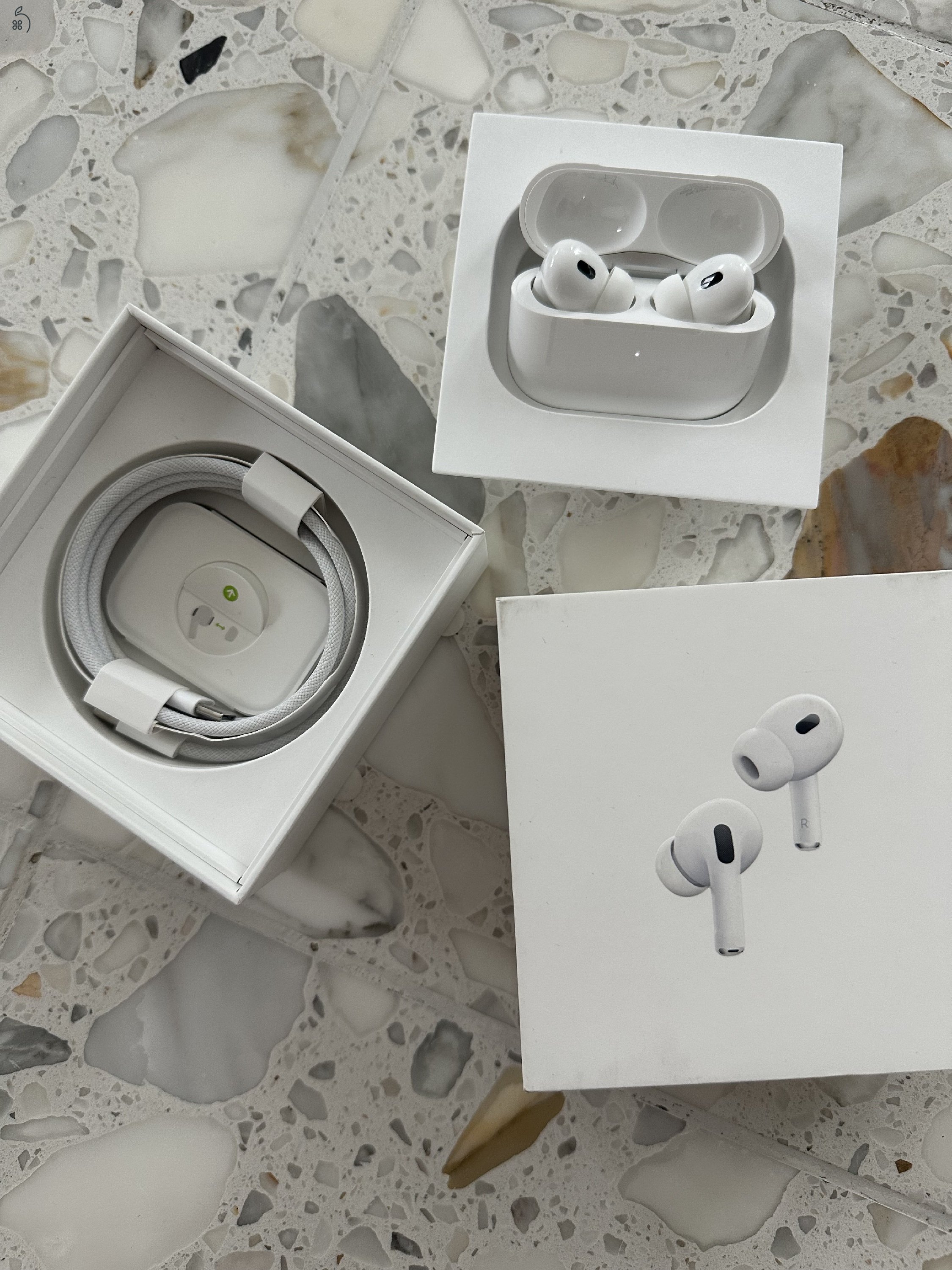 Apple AirPods Pro - új - GARANCIÁLIS