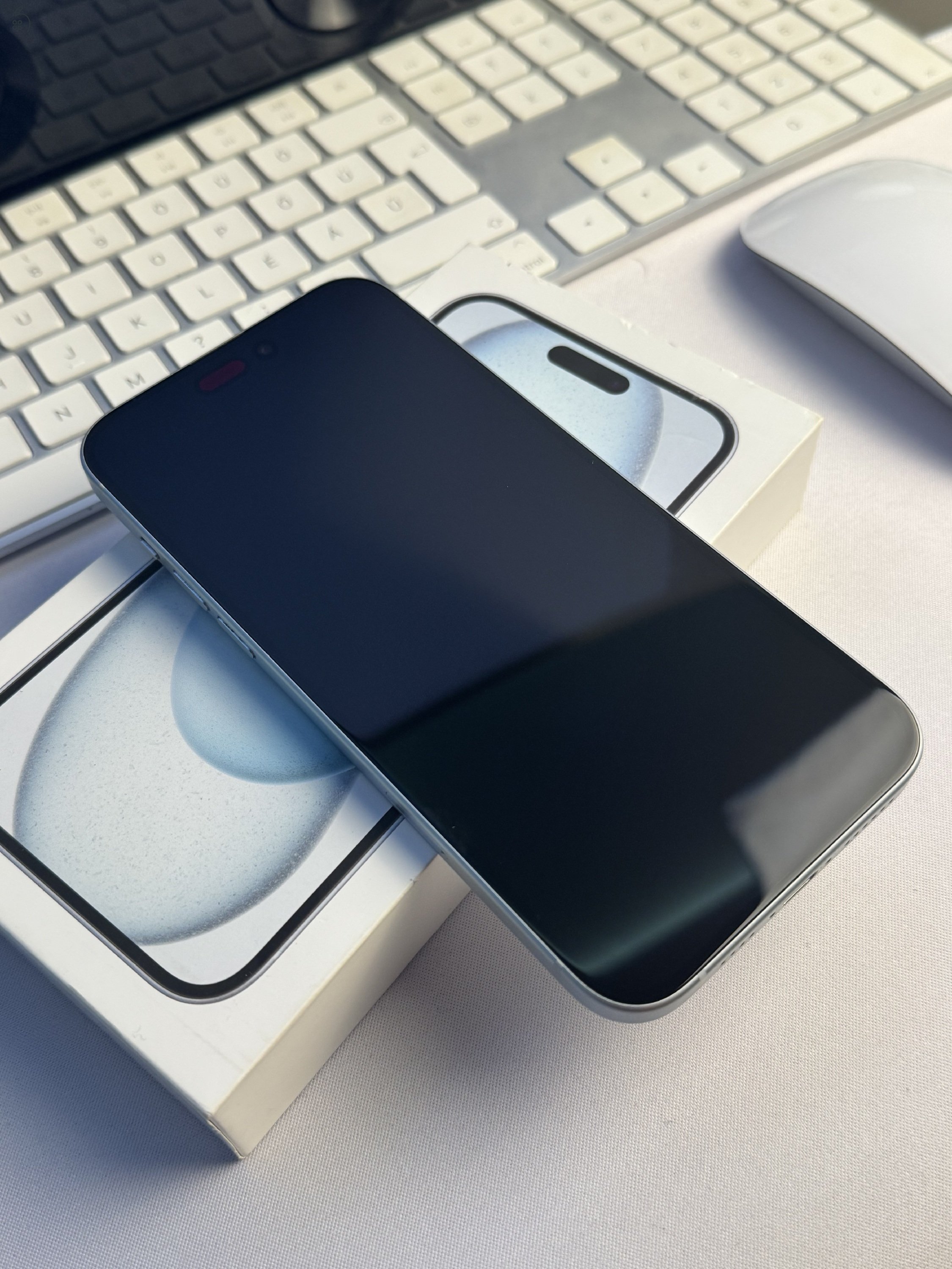 iPhone 15 Plus - ÚJSZERŰ