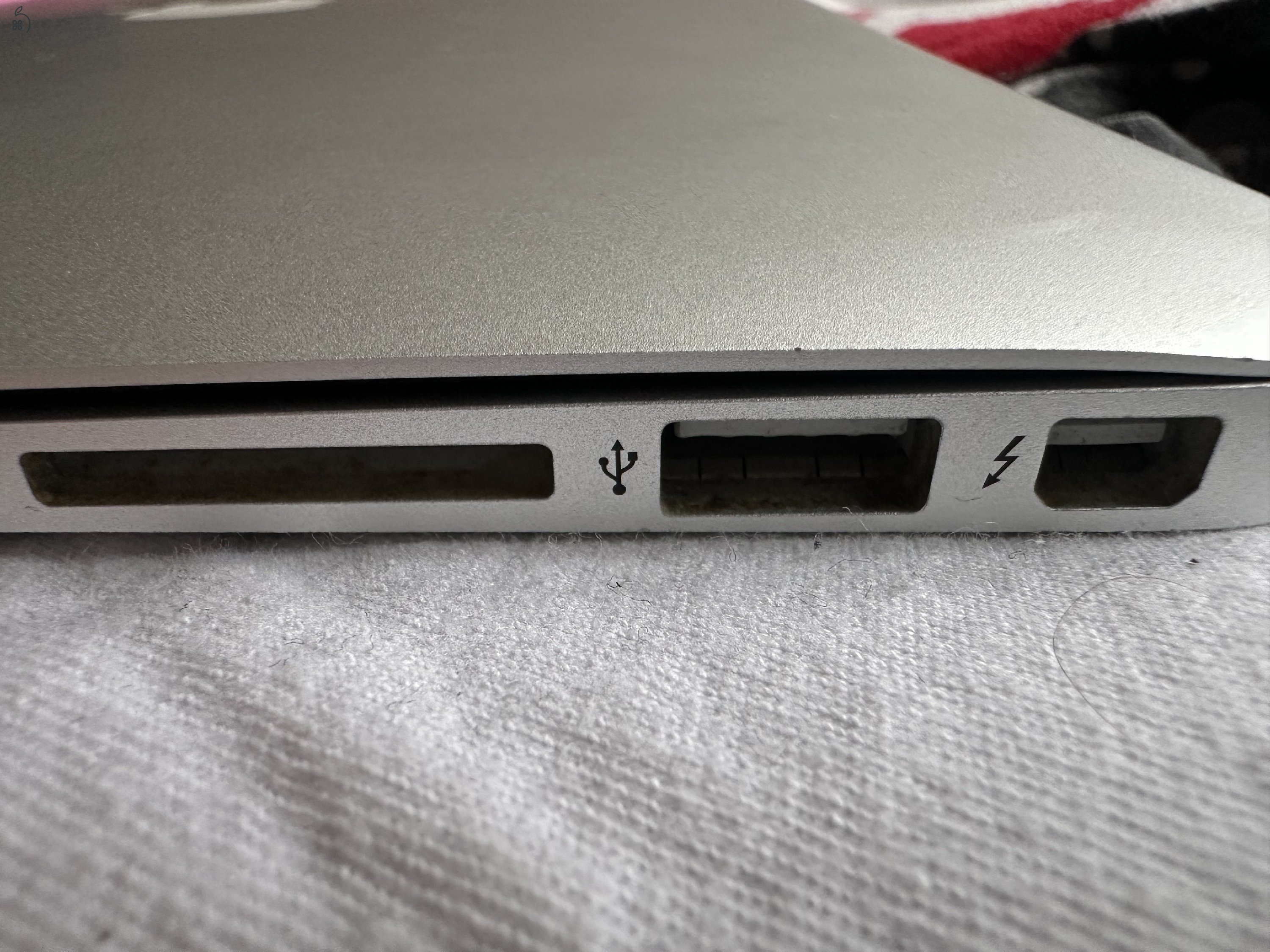 MacBook Air 13” Early 2015