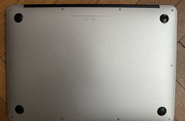 MacBook Air 13” Early 2015