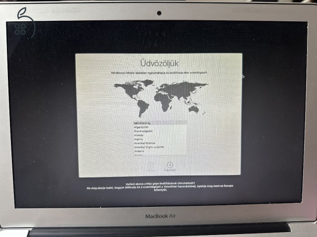 MacBook Air 13” Early 2015