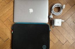 MacBook Air 13” Early 2015