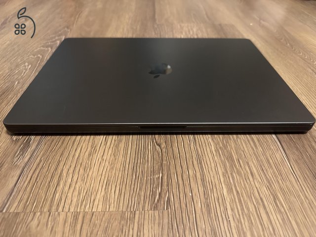 2024 Macbook Pro, 16', M4PRO, 48/512, asztrofekete, 100% akku, 41 ciklus