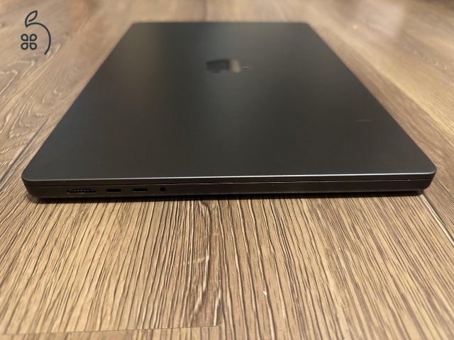 2024 Macbook Pro, 16', M4PRO, 48/512, asztrofekete, 100% akku, 41 ciklus