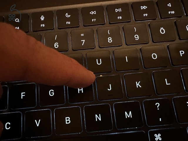 2024 Macbook Pro, 16', M4PRO, 48/512, asztrofekete, 100% akku, 41 ciklus