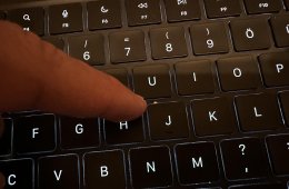 2024 Macbook Pro, 16', M4PRO, 48/512, asztrofekete, 100% akku, 41 ciklus