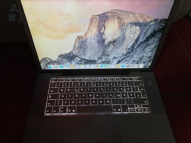 Apple MacBook Pro 2007 A1226 gyűjtőknek vagy fanatikusoknak!