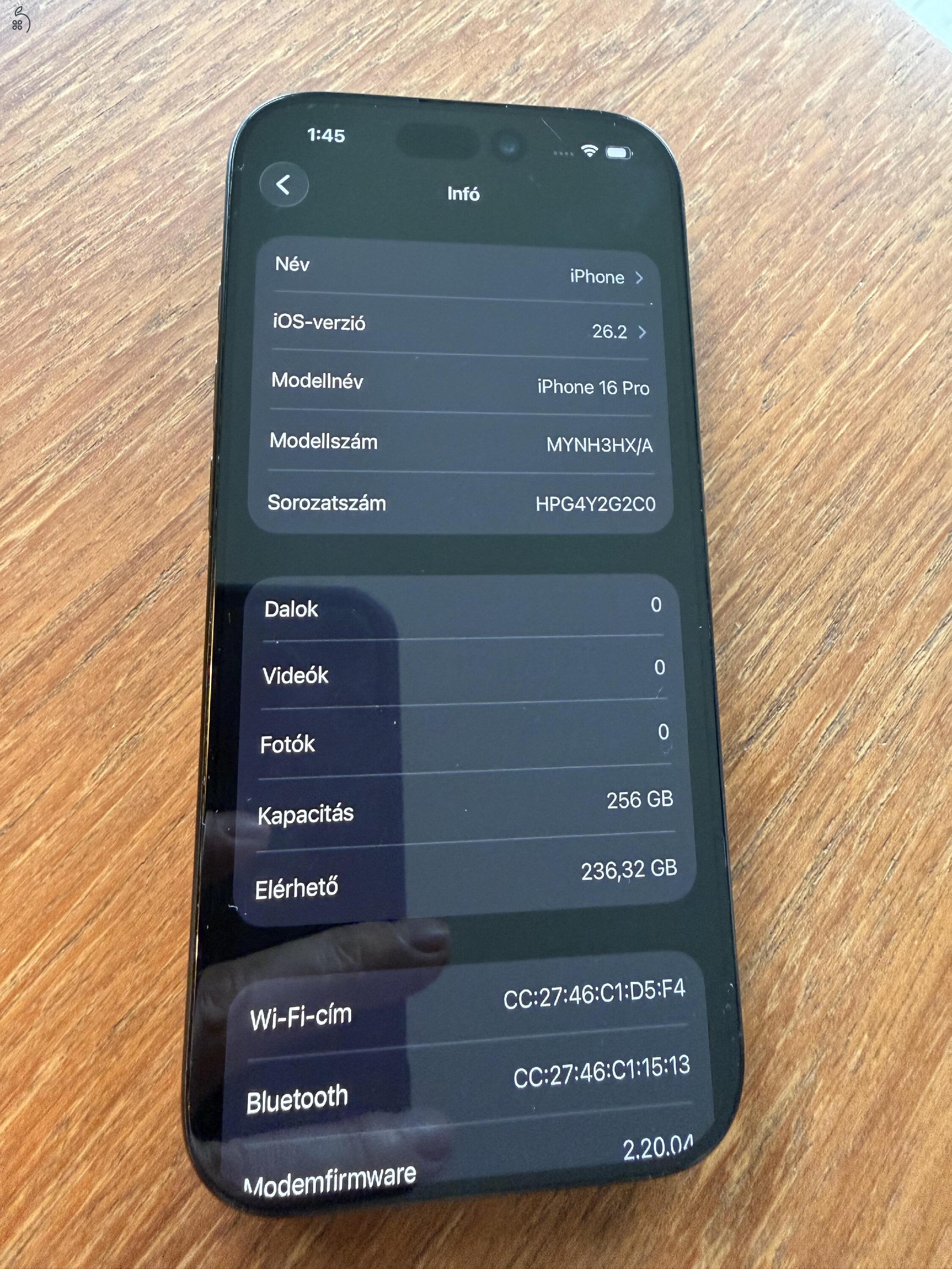 iPhone 16 Pro 256GB Black Titanium – 94% akku, 307 ciklus – megkímélt, működik hibátlanul