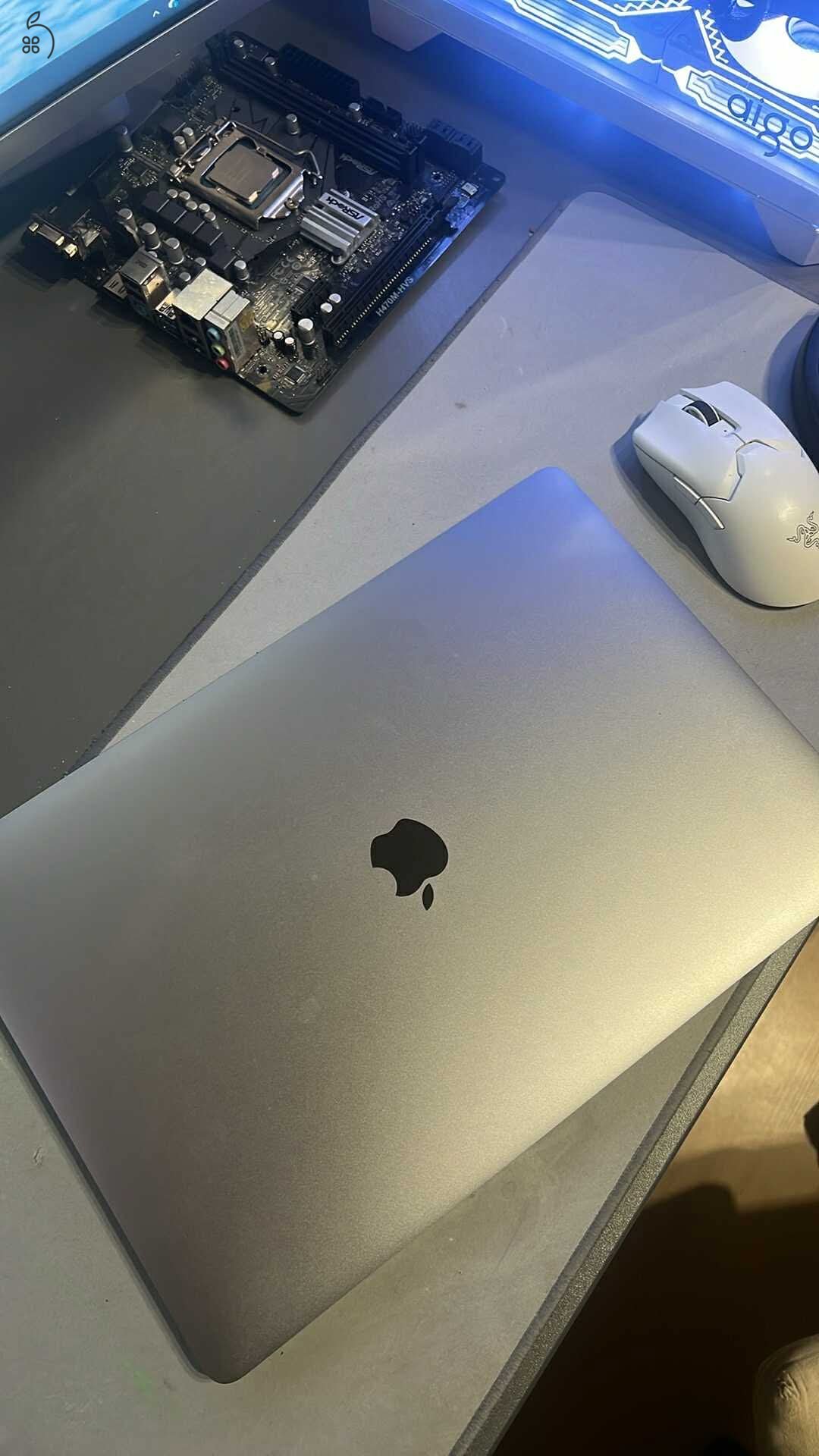 MacBook Pro 15” 2018