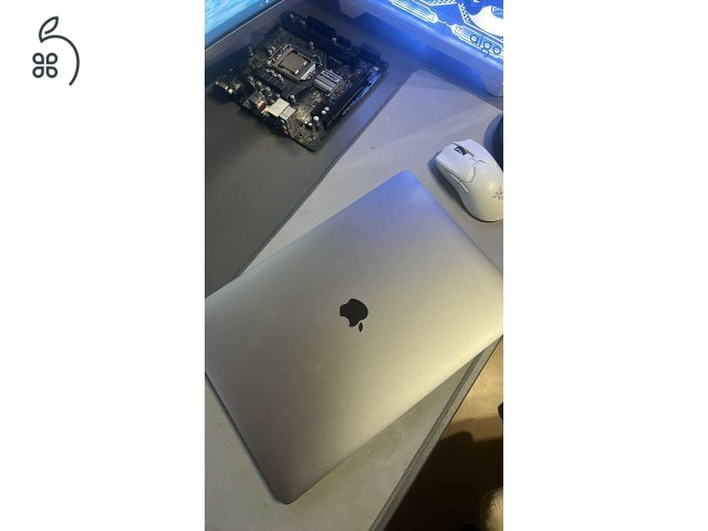 MacBook Pro 15” 2018