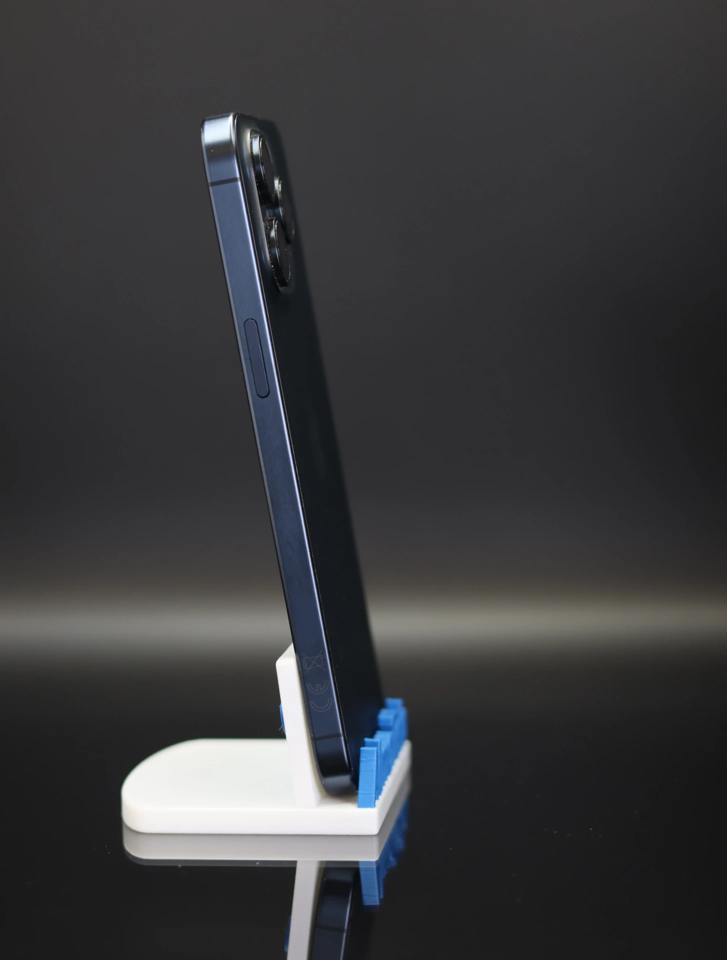 Apple iPhone 15 Pro Max 256 GB Blue Titanium 89% akku - 12 HÓ GARANCIA